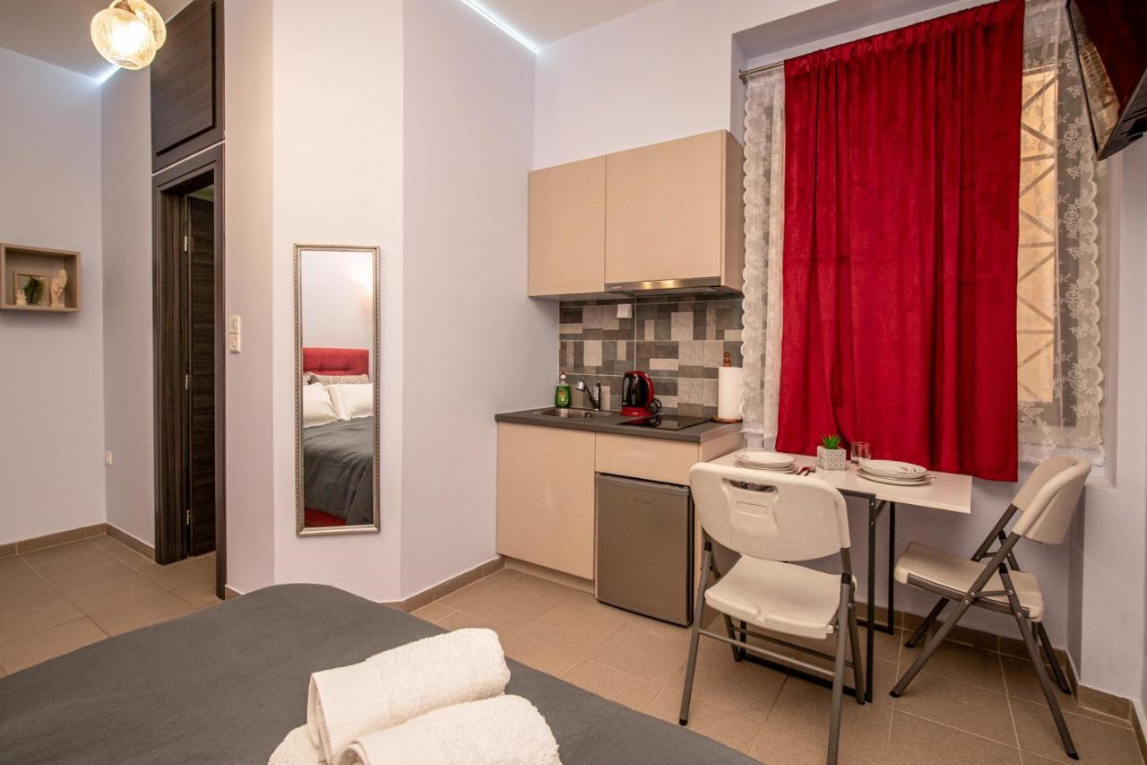 Ferienwohnung Reveal Athens From A Hidden Gem Near Acropolis! Exterior foto
